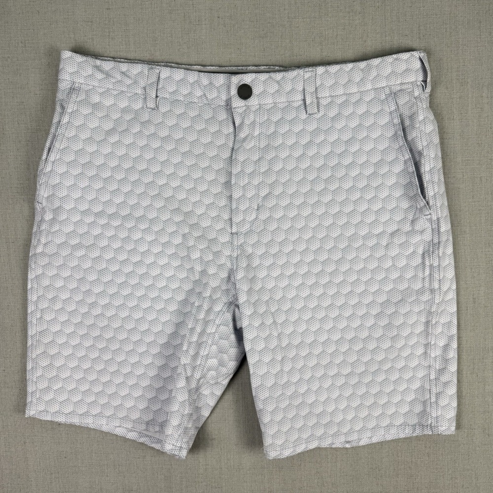 Johnnie O Shorts Mens 36" Golf Ball Pattern Performance Stretch Chinos 9" Inseam